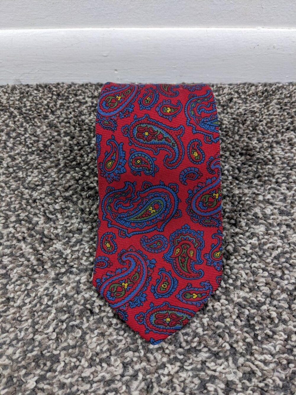 Vintage Brooks Brothers Makers Tie Silk Paisley Multicolor 56L 3.25W USA Made